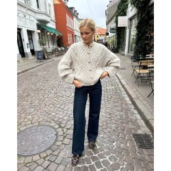 Dagmar Jacket strikkekit fra Petiteknit