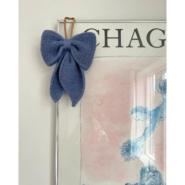 December Bow - PetiteKnit Strikkekit