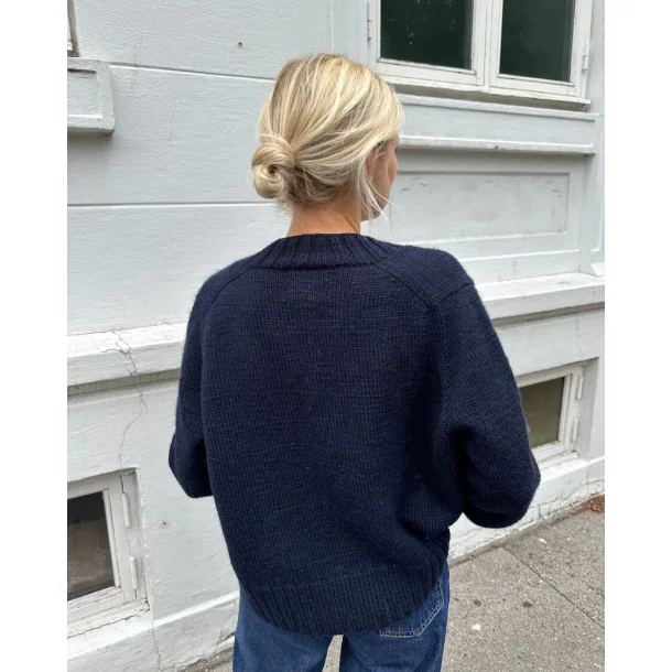 Eva Cardigan - PetiteKnit strikkekit