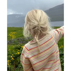 Frankie Sweater Junior - Strikkeopskrift fra PetiteKnit