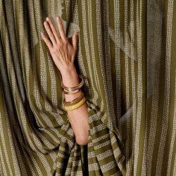 Gaia "Kelsey" Crepe Ivy Green pr. 0,25 m - Atelier Brunette