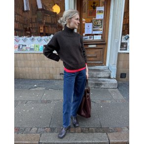 Hannah Sweater O-Neck strikkekit fra Petiteknit str. XL