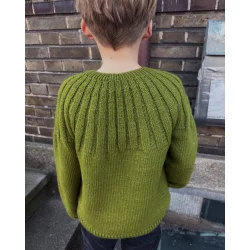 Haralds Sweater Junior Opskrift fra Petiteknit
