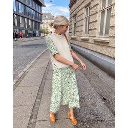 Holiday Slipover - Strikkekit fra Petiteknit