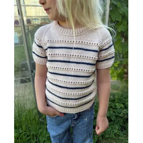 Ida Tee Junior - Strikkekit fra PetiteKnit