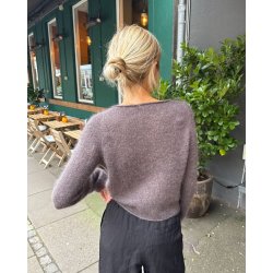 Ivy Cardigan - strikkeopskrift fra Petiteknit