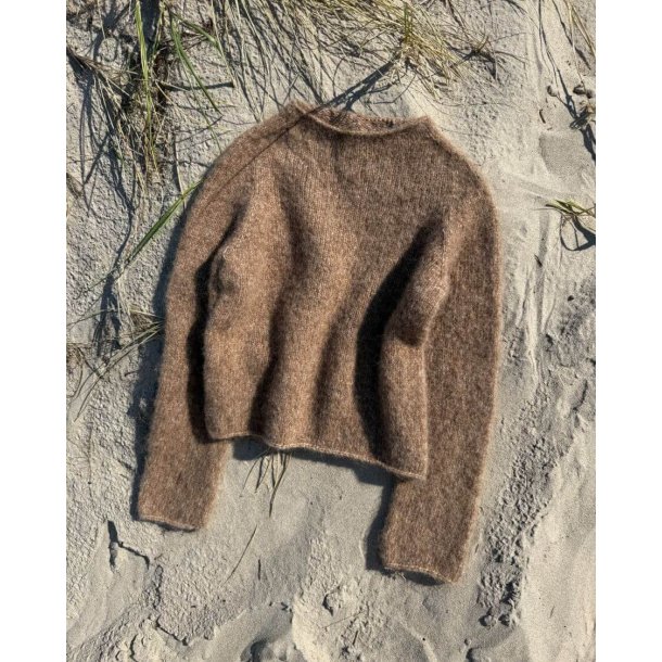 Ivy Sweater - Strikkeopskrift fra PetiteKnit