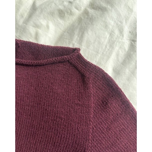 Ivy Tee (Sunday) - Strikkekit fra PetiteKnit 