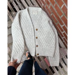 Jenny Jacket V-Neck - PetiteKnit strikkekit