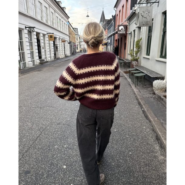 Key Cardigan - Strikkeopskrift fra PetiteKnit