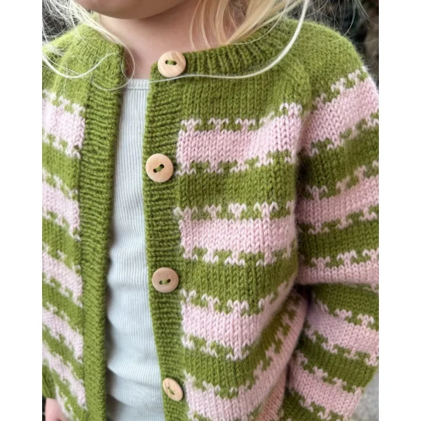 Key Cardigan Junior - Strikkekit fra PetiteKnit
