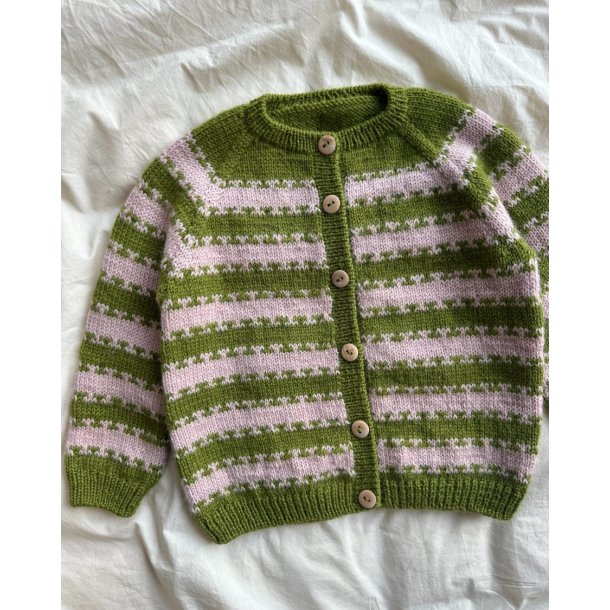 Key Cardigan Junior - Strikkekit fra PetiteKnit