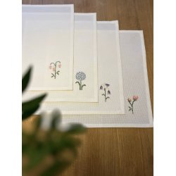 4 Spring Time Servietter 2044-2 CA. 40 X 40 CM.