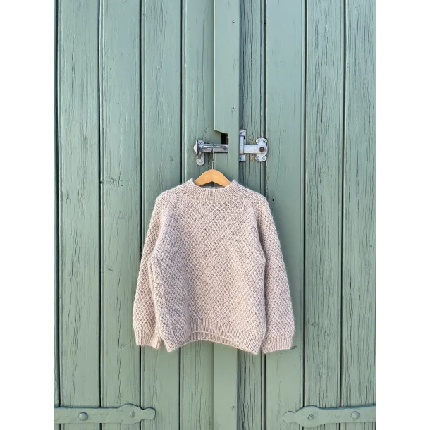 Lille Ppoppo Sweater - Strikkekit fra Aeygoknit