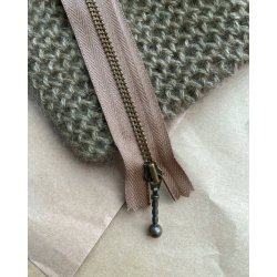 Lynls fra PetiteKnit, 14 cm i flere farver, til bl.a. Honey Purse