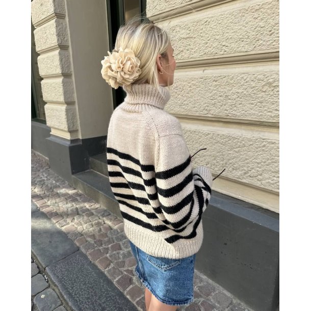 Lyon Sweater - Chunky Edition - PetiteKnit strikkekit