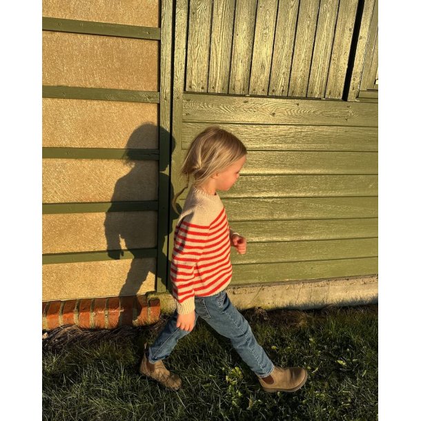 Lyon Sweater Junior - PetiteKnit strikkekit