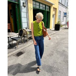 Maggie vest - Strikkekit fra PetiteKnit