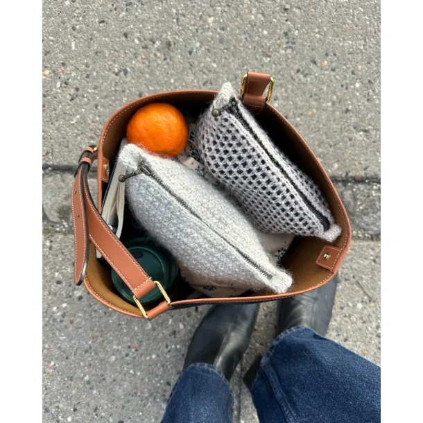 Marie Case - PetiteKnit strikkekit