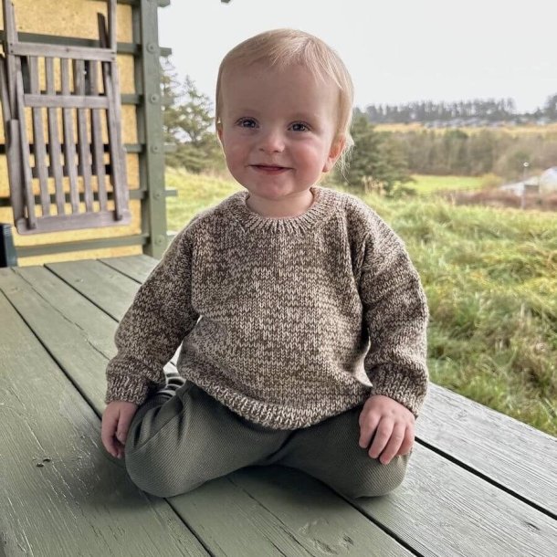 Melange Sweater Baby - PetiteKnit strikkekit