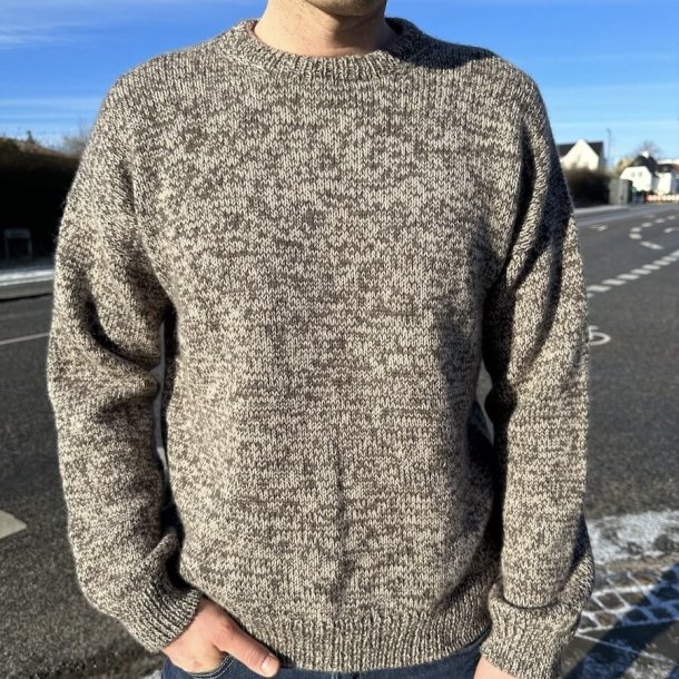 Melange Sweater Man - strikkeopskrift fra PetiteKnit