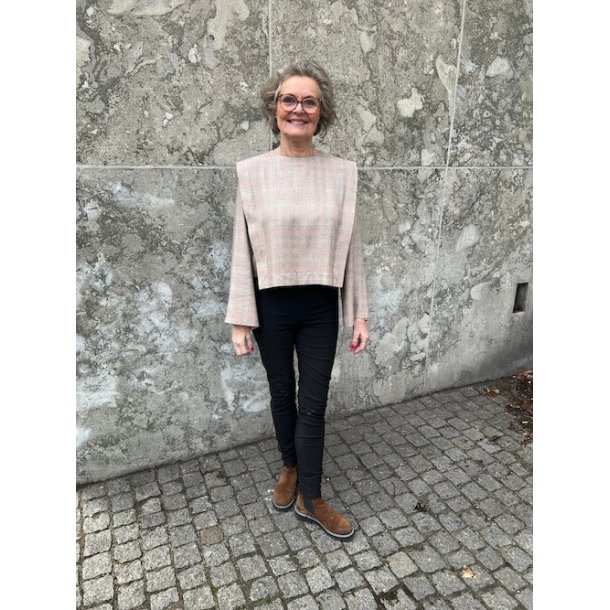 Gennemvvet viskose med tern pr. 0,25 m.