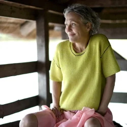 MONO Tee Version 2 -  Strikkekit fra Anne Ventzel