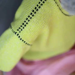 MONO Tee Version 2 -  Strikkekit fra Anne Ventzel