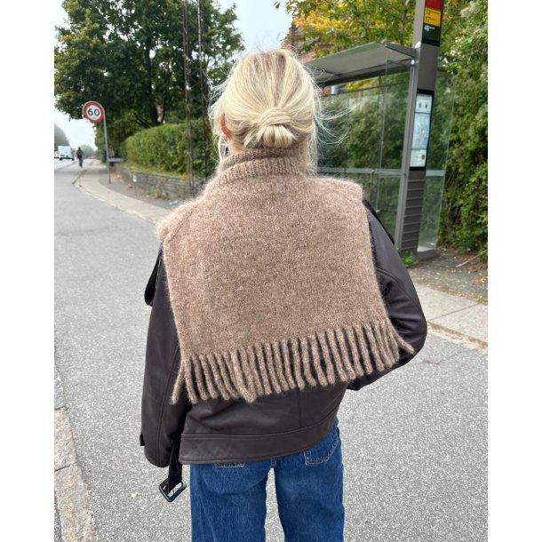 Nora Neck - Strikkekit fra PetiteKnit