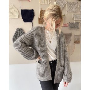 November Jacket - Strikkekit fra Petiteknit