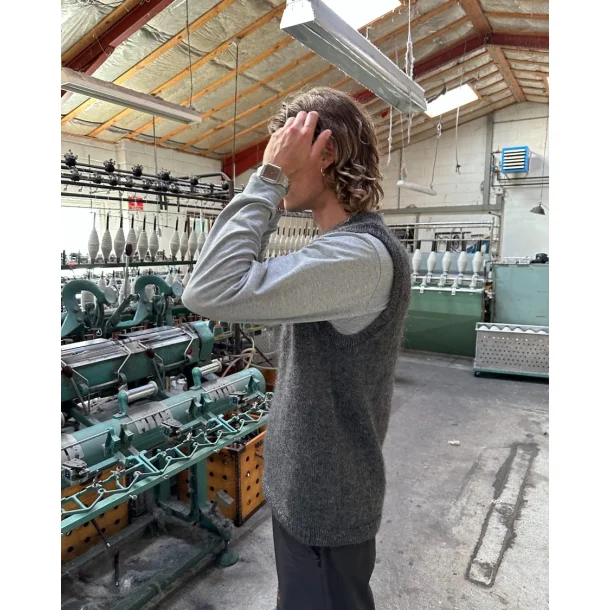 Novice Slipover Man - Strikkekit fra PetiteKnit