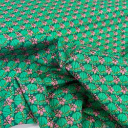Liberty bomuld i grn med lyserde blomster  - pr. 0,25 meter 