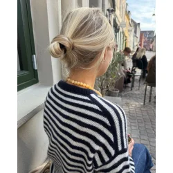 Olga Blouse strikkeopskrift fra Petiteknit