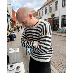 Otto Sweater Man strikkekit fra Petiteknit