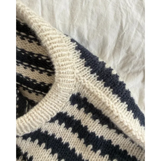 Otto Sweater Man strikkeopskrift fra Petiteknit