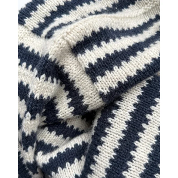 Otto Sweater Man strikkeopskrift fra Petiteknit