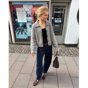 Petra Jacket - Strikkekit fra PetiteKnit