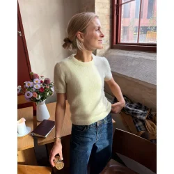Poppy Tee - strikkekit fra Petiteknit i Cardiff Cashmere 