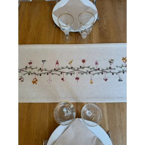 Julestemning l�ber 2030-5 Str. 32 x 130 cm.