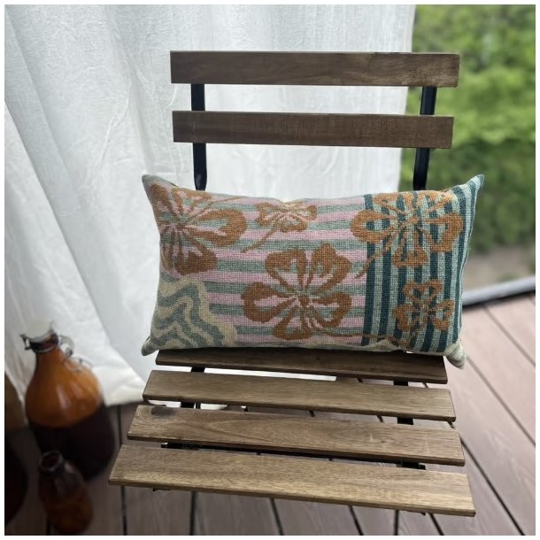 Waves�n Flowers pude 2027-1 Str. 29 x 49 cm.