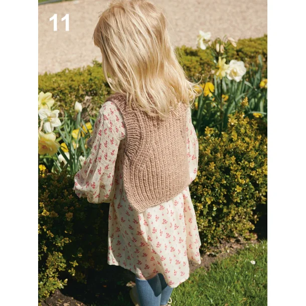 Sandnes strikkehfte 2211 - Mykt til barn / Bldt til brn