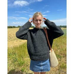 Sonja Sweater - strikkeopskrift fra PetiteKnit