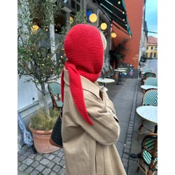 Sophie Hood i Snefnug Natur - Strikkekit fra PetiteKnit