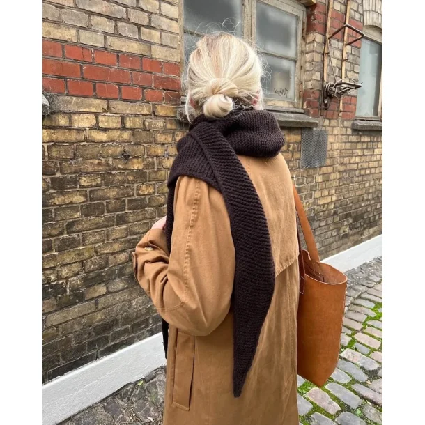 Sophie Shawl - strikkeopskrift fra PetiteKnit