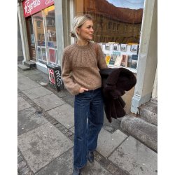 Sunday Sweater - strikkeopskrift fra PetiteKnit