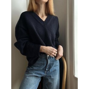 Sweater No. 30 V-neck  - Strikkekit fra My Favourite Things Knitwear