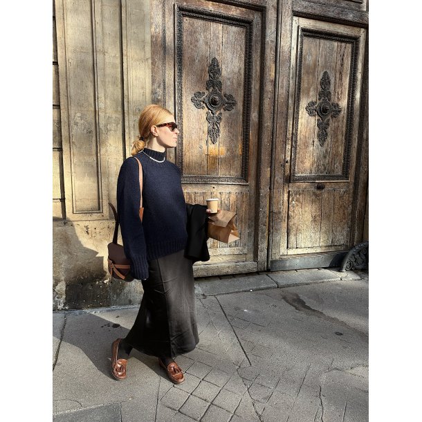 Sweater No. 9 light - strikkekit fra My favourite Things Knitwear