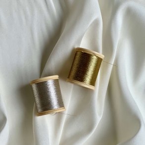 Sytr�d i guld eller s�lv, DMC - pr. rulle