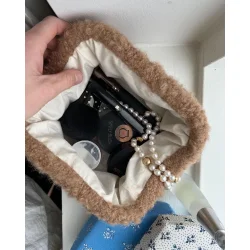 For til Lille Frame Clutch fra Petiteknit