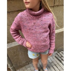 Terrazzo Sweater Junior - Strikkeopskrift fra PetiteKnit
